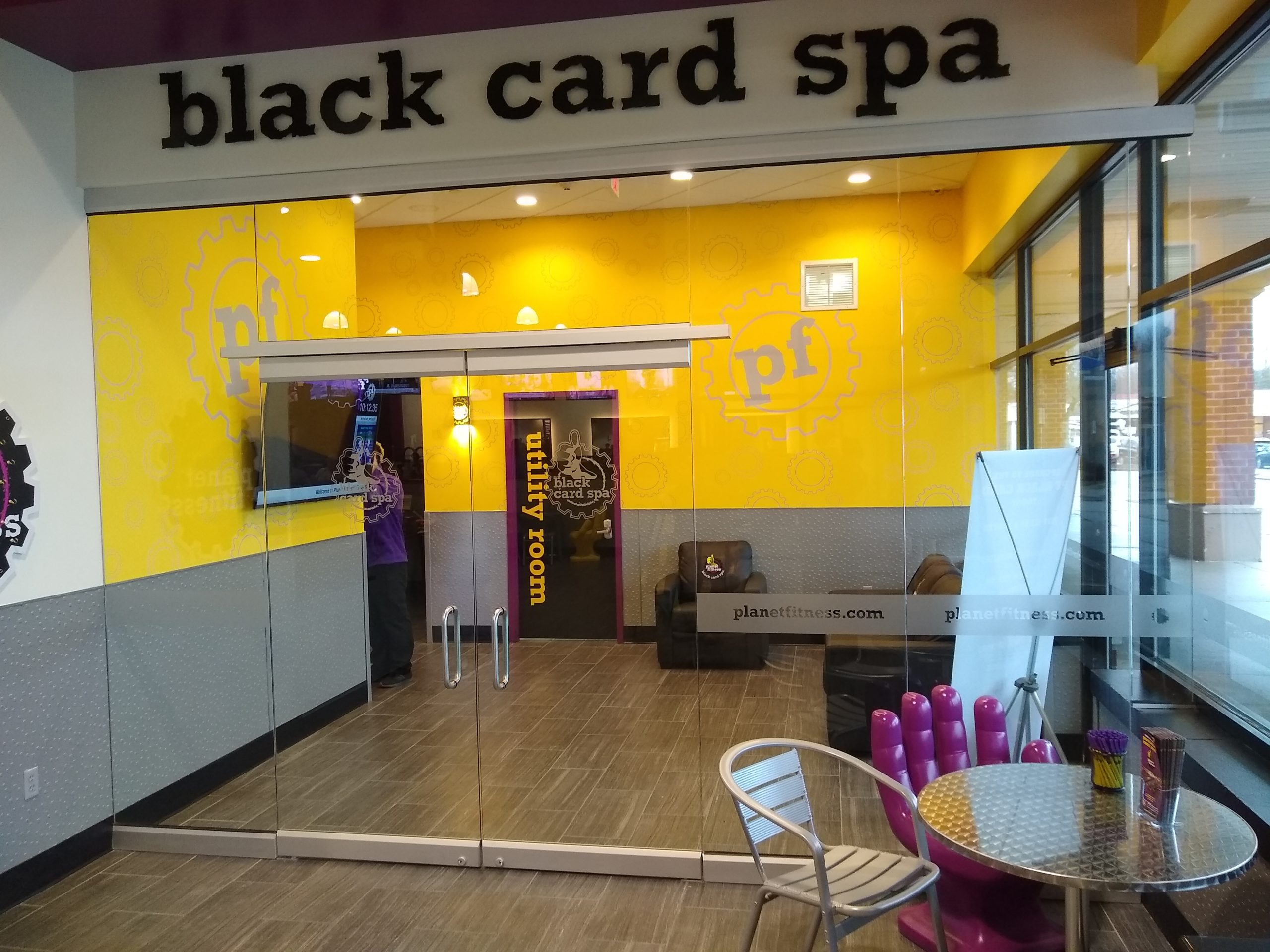 Planet Fitness Greenlawn